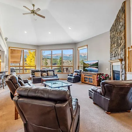 Highlands Ridge Retreat Massive 9 Bdr Estate Villa